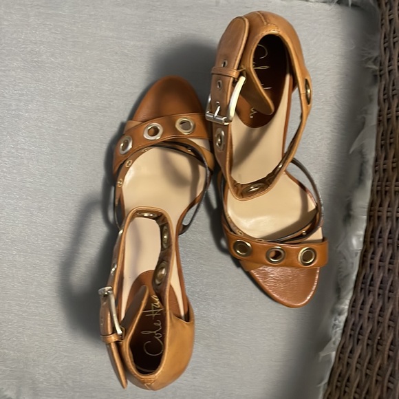 Cole Haan Womens Criss Cross Tan Leather Open Toe Grommet Sandals Heels Size 9.5 - Picture 3 of 15